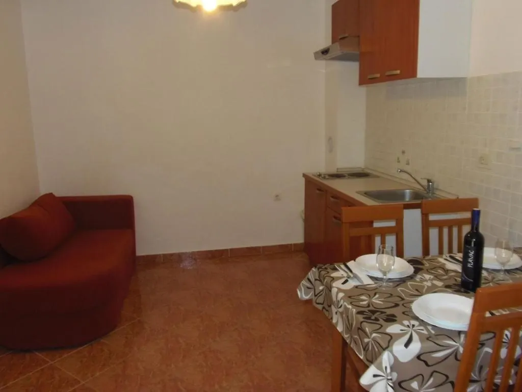 Apartment In Dramalj With Sea View, Balcony, Air Conditioning, Wifi 4623-9